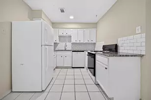 6705 Thornwall St, Houston, TX 77092 - Photo 17