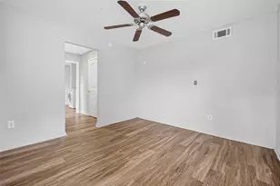 6705 Thornwall St, Houston, TX 77092 - Photo 31
