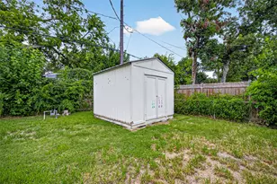6705 Thornwall St, Houston, TX 77092 - Photo 45