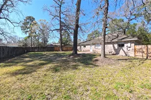 3327 Valerie Ln, Spring, TX 77380 - Photo 11
