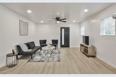 4705 A&b Pease Street, Houston, TX 77023 - Photo 7