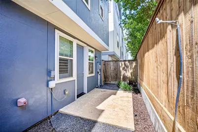 11924 Stirling Row Lane, Houston, TX 77082 - Photo 29