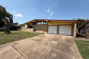 8806 Glenloch Dr, Houston, TX 77061 - Photo 39
