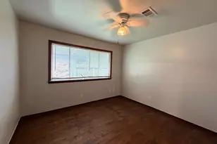 8806 Glenloch Dr, Houston, TX 77061 - Photo 13