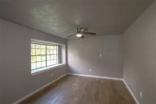 108 Otter Trail, Lake Jackson, TX 77566 - Photo 33