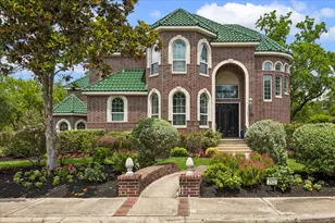 3122 Gannett St, Houston, TX 77025 - Photo 1