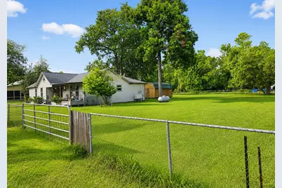 150 County Road 2359, Liberty, TX 77575 - Photo 5