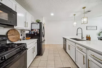 11526 Villa Heights Drive, Houston, TX 77066 - Photo 9