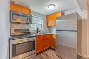 4206 Walker St, Houston, TX 77023 - Photo 3