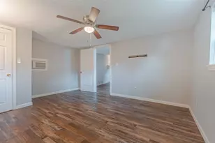 4206 Walker St, Houston, TX 77023 - Photo 7