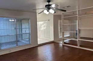 12302 Wrenthorpe Dr, Houston, TX 77031 - Photo 3