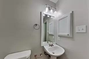 26912 Castlecliff Ln, Kingwood, TX 77339 - Photo 15