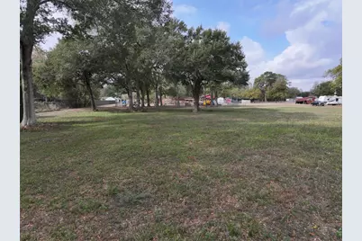 2417 4th Street, Rosenberg, TX 77471 - Photo 35