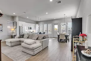 5702 Rucio Ln, Houston, TX 77092 - Photo 7