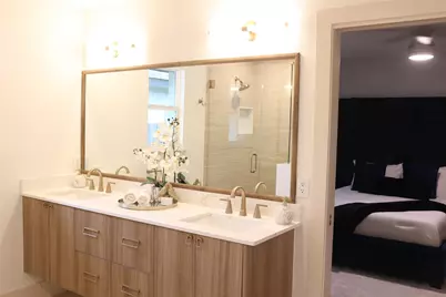 6214 Yarwell Drive, Houston, TX 77096 - Photo 11