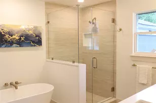 6214 Yarwell Dr, Houston, TX 77096 - Photo 3