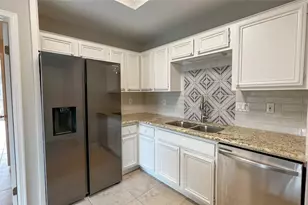 16130 Seahorse Dr, Houston, TX 77062 - Photo 21