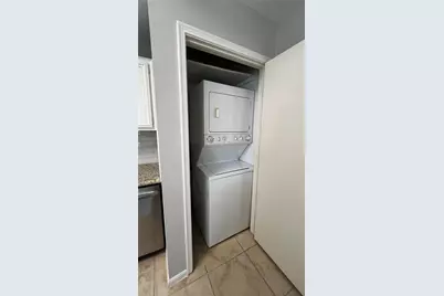 16130 Seahorse Drive, Houston, TX 77062 - Photo 25