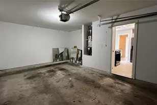 16130 Seahorse Dr, Houston, TX 77062 - Photo 33