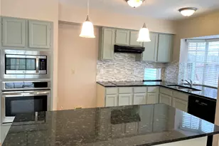 8406 Lake Crystal Dr, Houston, TX 77095 - Photo 11