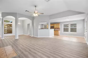 2210 Melanie Park Dr, Spring, TX 77388 - Photo 3