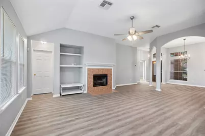 2210 Melanie Park Drive, Spring, TX 77388 - Photo 9