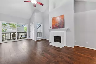 2100 Tanglewilde St, Houston, TX 77063 - Photo 3