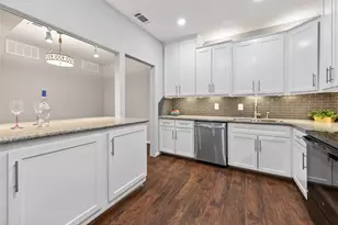 2100 Tanglewilde St, Houston, TX 77063 - Photo 7