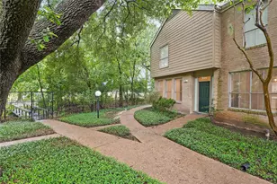 2100 Tanglewilde St, Houston, TX 77063 - Photo 37