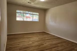8531 Hiawatha Dr, Houston, TX 77036 - Photo 13