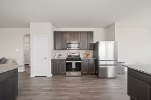 5330 Briana Dee Dr, Rosharon, TX 77583 - Photo 9