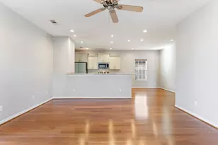 4404 Cardinal Dr, Bay City, TX 77414 - Photo 7