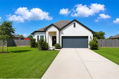 11206 Youngquist Drive, Mont Belvieu, TX 77535 - Photo 3