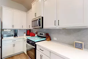 11206 Youngquist Dr, Mont Belvieu, TX 77535 - Photo 13