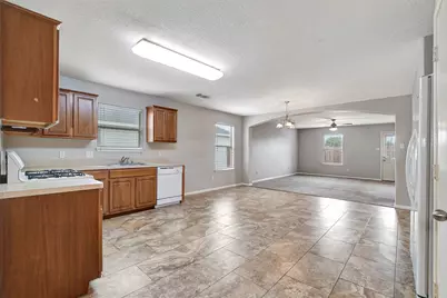 12319 Chute Forest Drive, Houston, TX 77014 - Photo 9