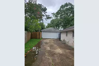 12543 Wrenthorpe Dr Drive, Houston, TX 77031 - Photo 7