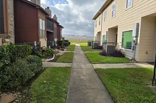 50 Evanston St, Houston, TX 77015 - Photo 3