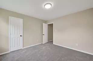 14843 Live Oak Green Ct, Houston, TX 77049 - Photo 37