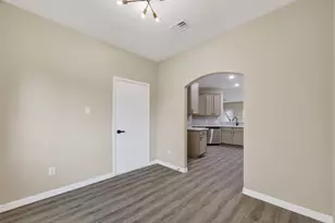 14843 Live Oak Green Ct, Houston, TX 77049 - Photo 17
