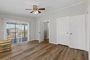 183 Altamira Ave, Elgin, TX 78621 - Photo 17