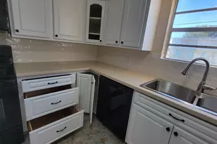 2601 Wheeler St, Houston, TX 77004 - Photo 11