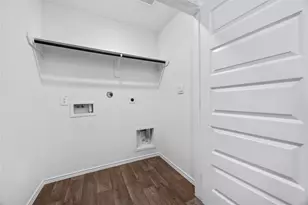 11967 Mulberry Vine Ln, Houston, TX 77048 - Photo 13