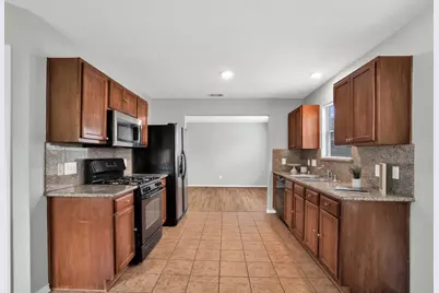 7215 Cool Springs Court, Magnolia, TX 77354 - Photo 11