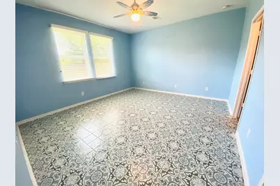 13922 Kenswick Key Lane, Houston, TX 77047 - Photo 9