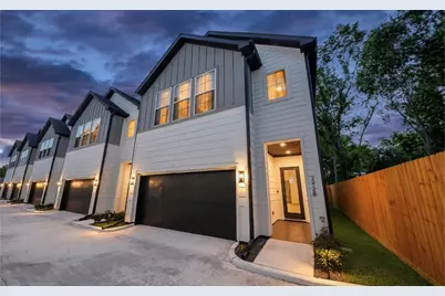 2428 Harrington Street, Houston, TX 77026 - Photo 1