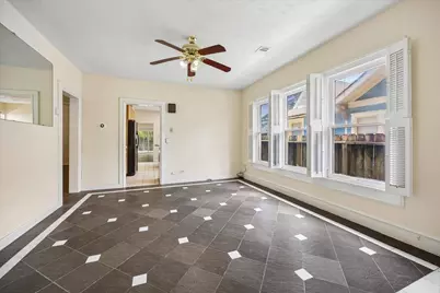 1120 E 7th 1/2 Street, Houston, TX 77009 - Photo 7