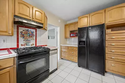 1120 E 7th 1/2 Street, Houston, TX 77009 - Photo 11