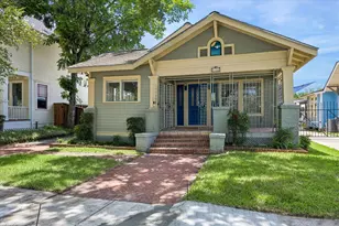 1120 E 7th 1/2 St, Houston, TX 77009 - Photo 1