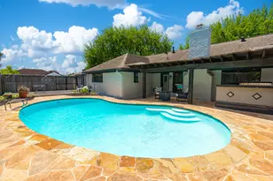 5302 Arbor Vitae Dr, Houston, TX 77092 - Photo 3