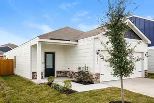 8206 Blooming Meadow Ln, Houston, TX 77016 - Photo 3